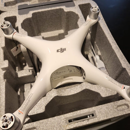Dji Phantom 4 Pro V1 Aircraft Only (Pre-Owned)