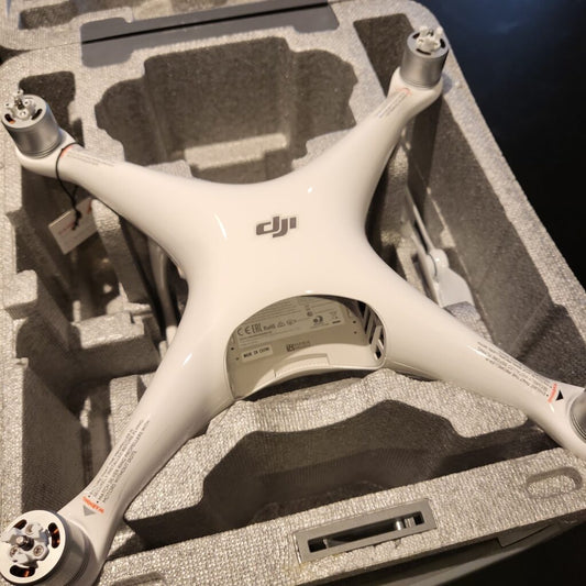 Dji Phantom 4 Pro V1 Aircraft Only (Pre-Owned)