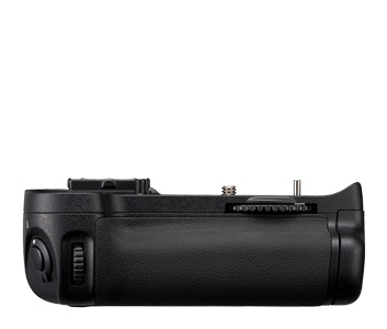 Nikon Mb-D11 Multi Battery Power Pack For D7000 Camera