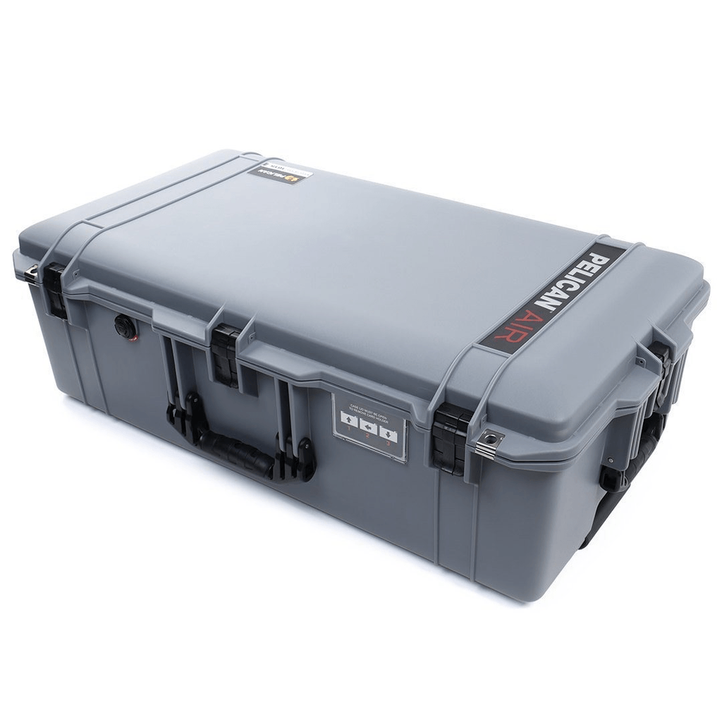 Pelican 1615 Air Carry-On Case With Foam (Silver)