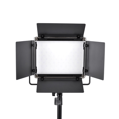 Promaster Chroma Cl68Rgb Led Light - Rgbww 6"X8"
